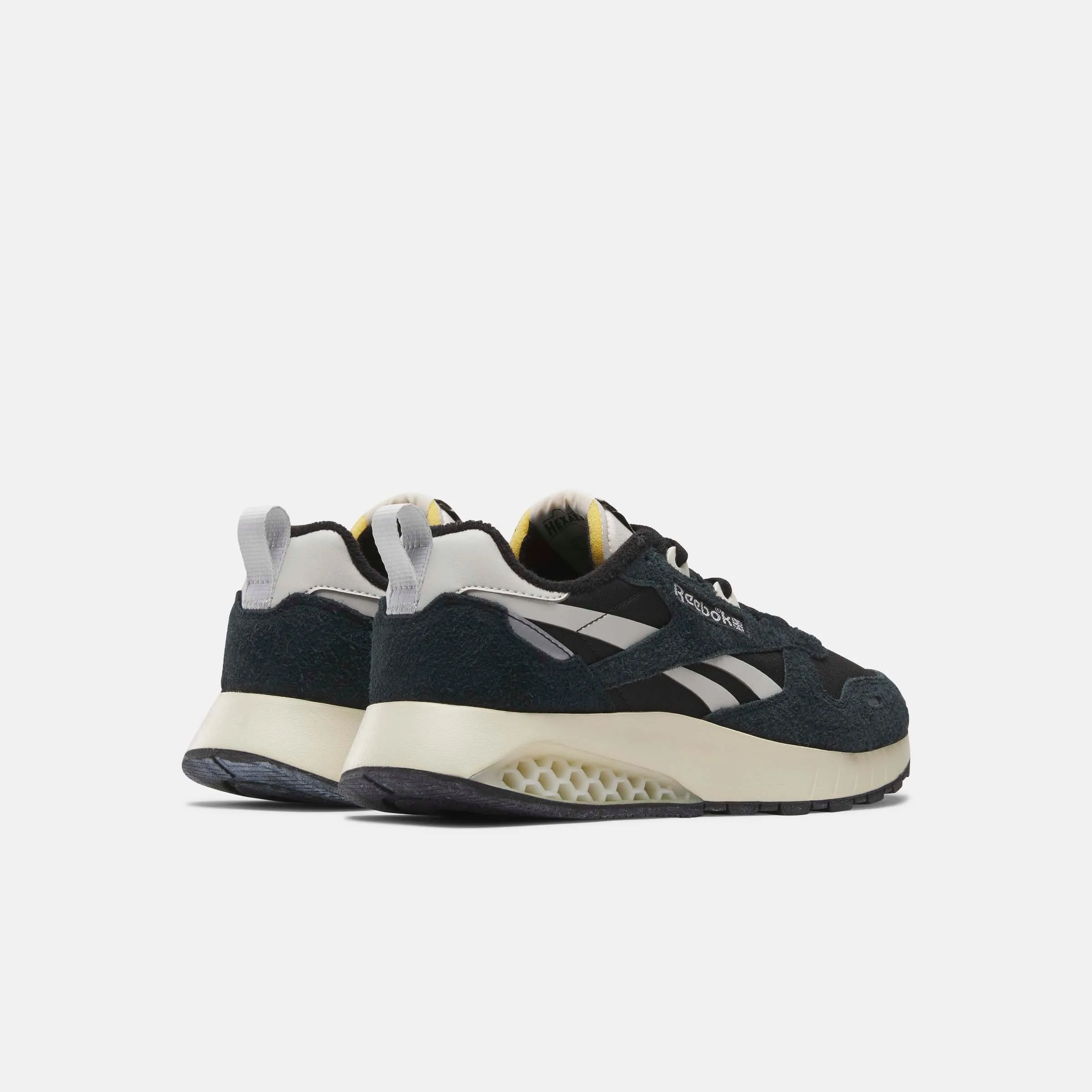 Classic Leather Hexalite   Black/Steely Fog/Alabaster