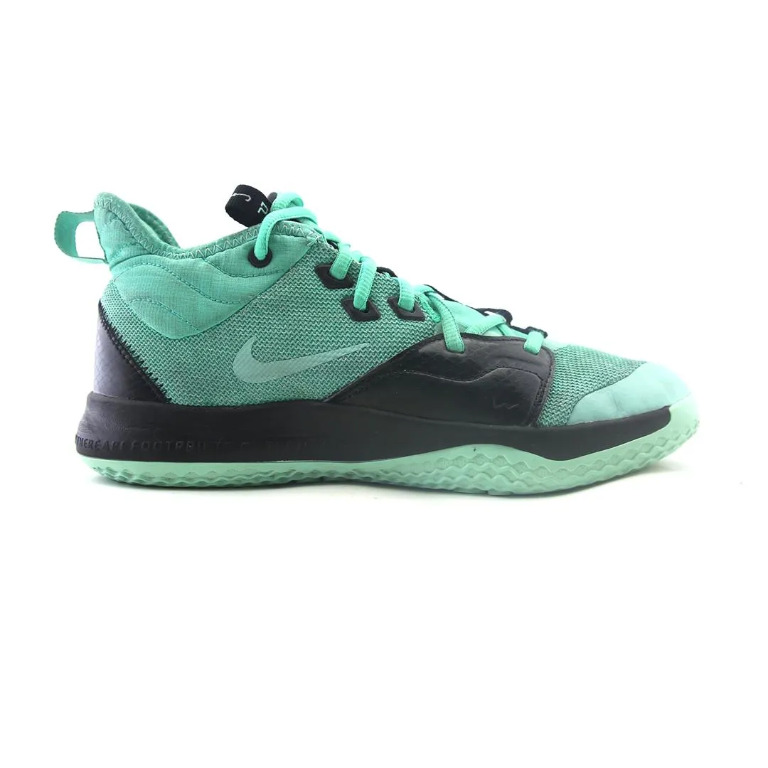 NIKE PG 3