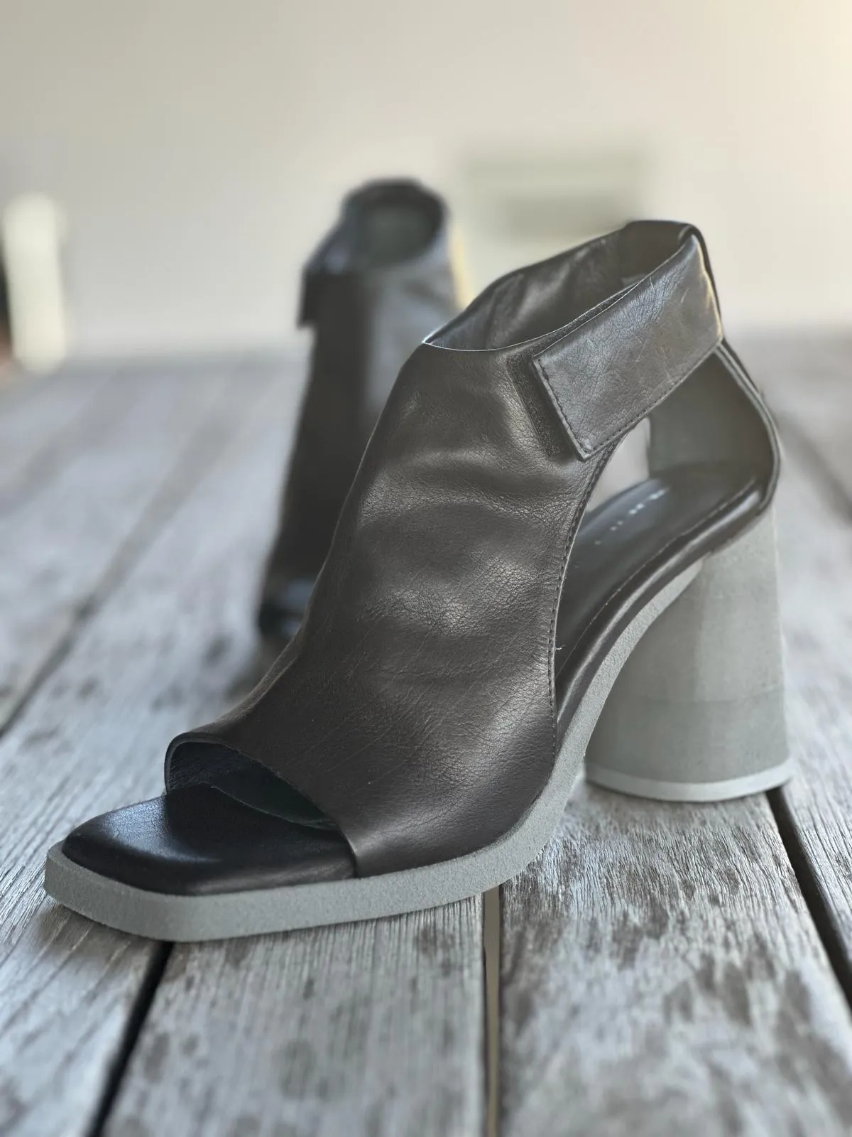Puro Secret Shoes High Gloss